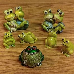 Frog Playing Guitar Jewelry Trinket Box Earrings Necklace Storage Animal Figure